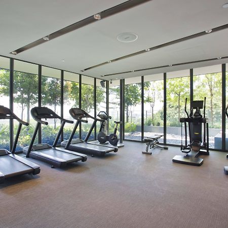 Dao By Dorsett Amtd Singapore Exterior photo The gym at the hotel